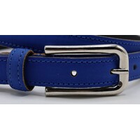 Kobalt blauwe Italiaans leren damesriem. 2cm breed en in kleur rondgestikt.