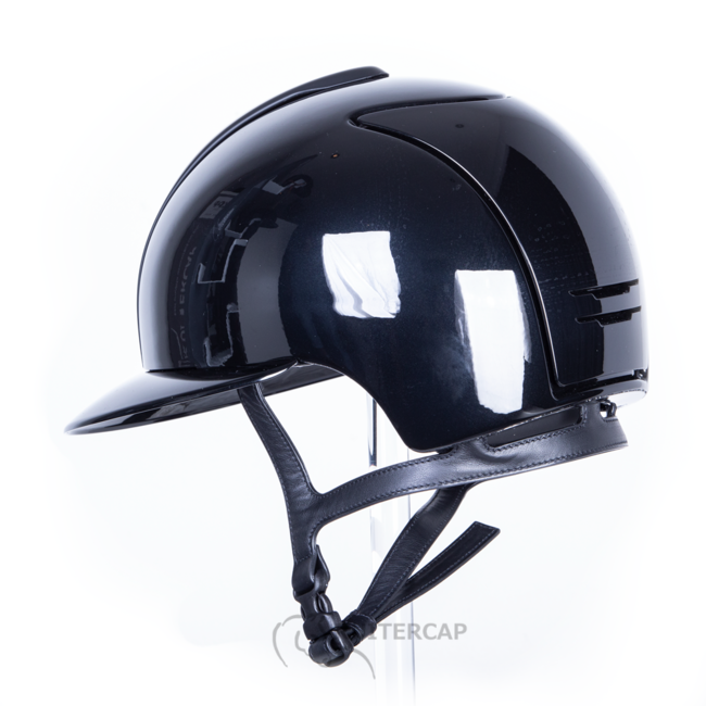 KEP Italia polish zwart met textile zwart voorzijde - swarovski frame - polo klep