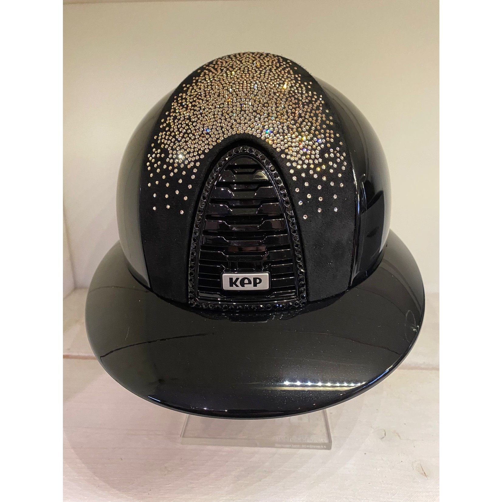 KEP Italia polish zwart met suede front with shaded swarovski crystal rose gold - swarovski frame - polo visor