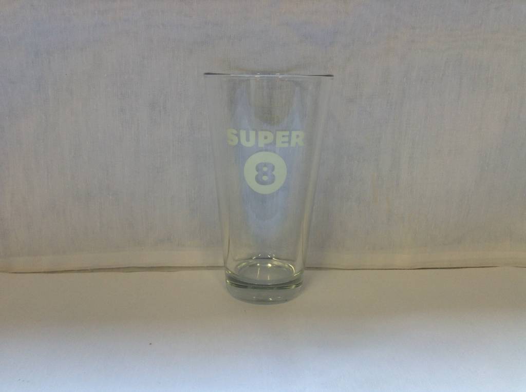 SUPER 8 GLASS BOERKE