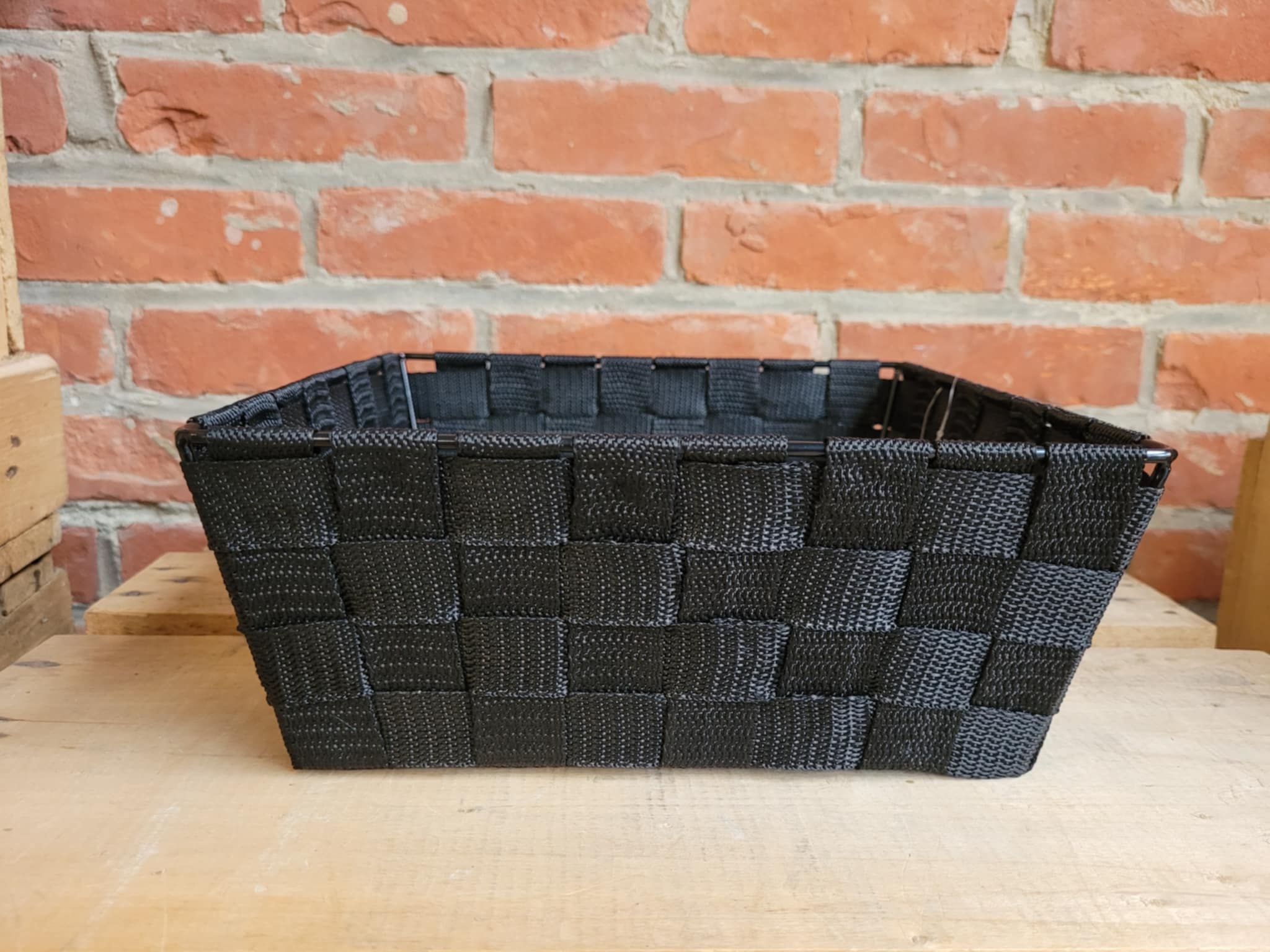 MALTA BLACK 25 SQUARE