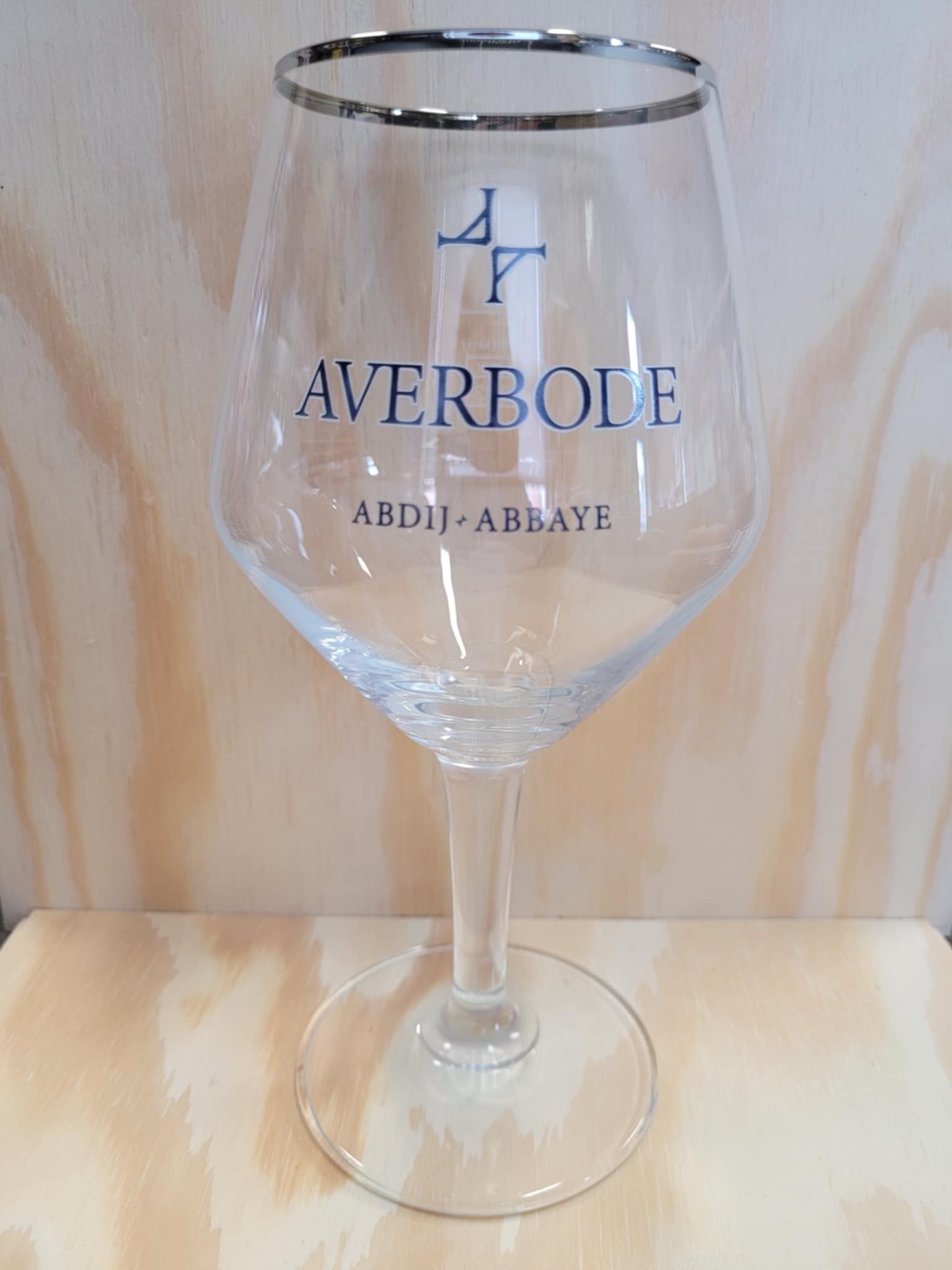 AVERBODE GLAS