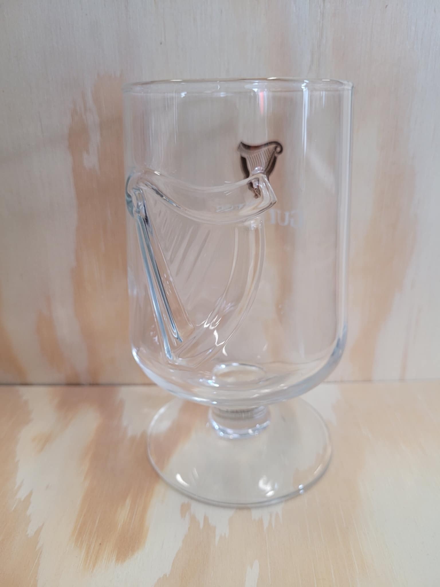GUINNESS GLASS