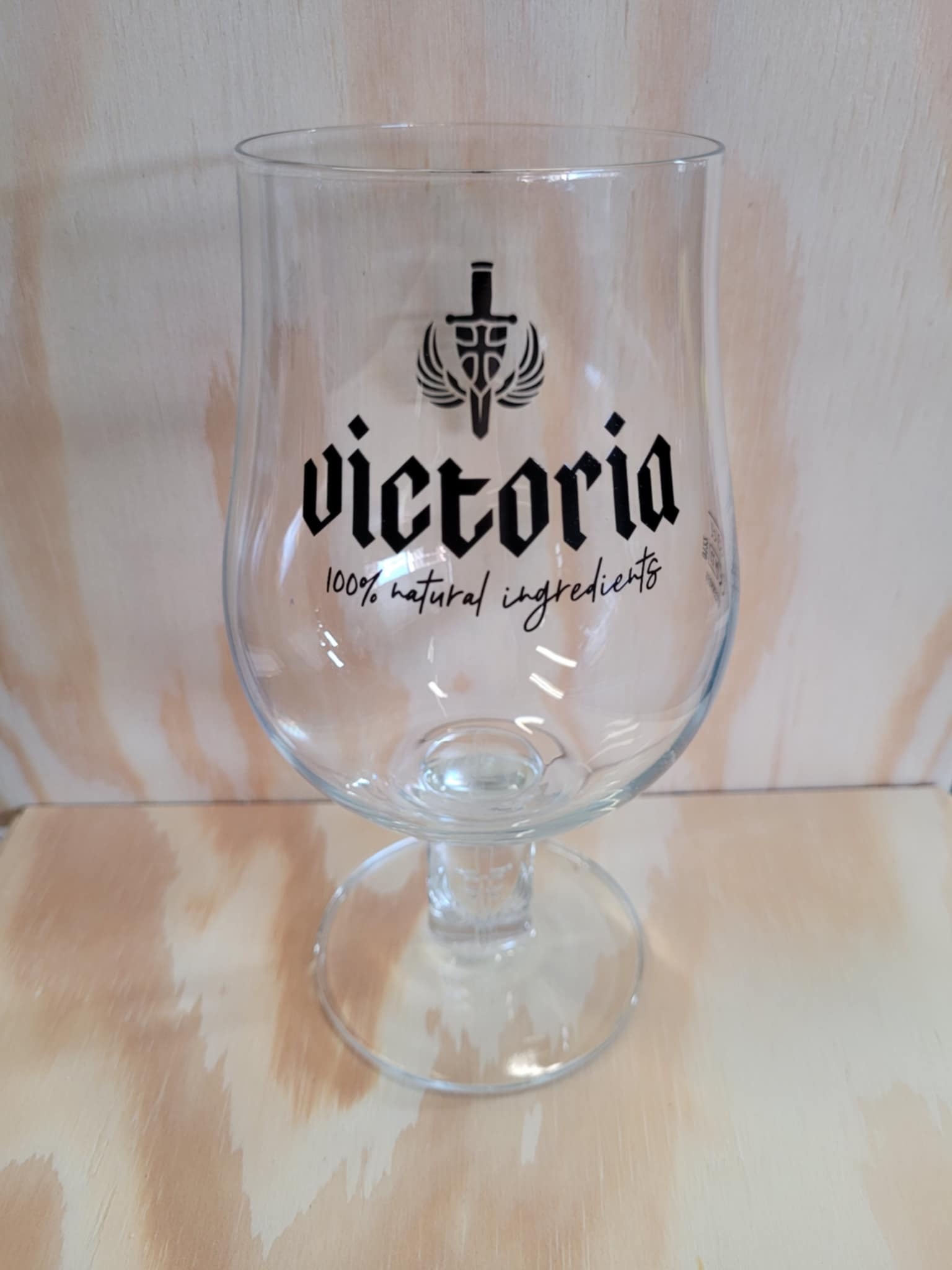 VICTORIA GLAS 33 CL