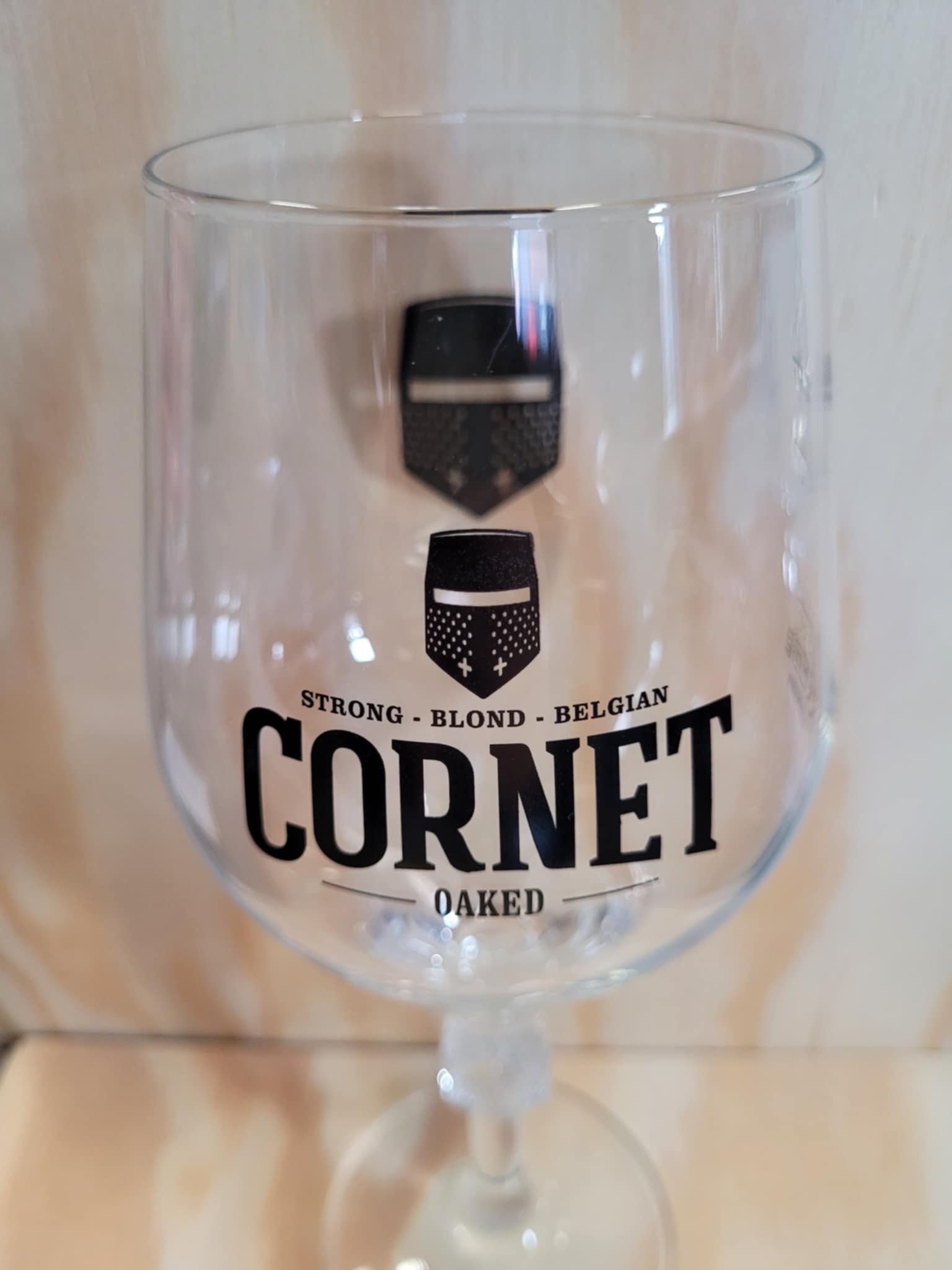 CORNET GLASS