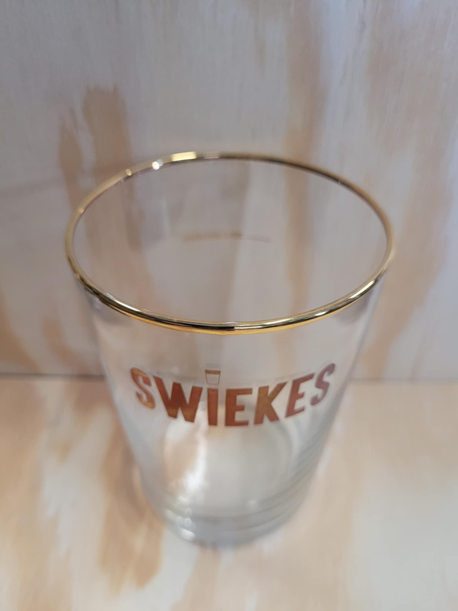 SWIEKES TRIPPPEL GLAS