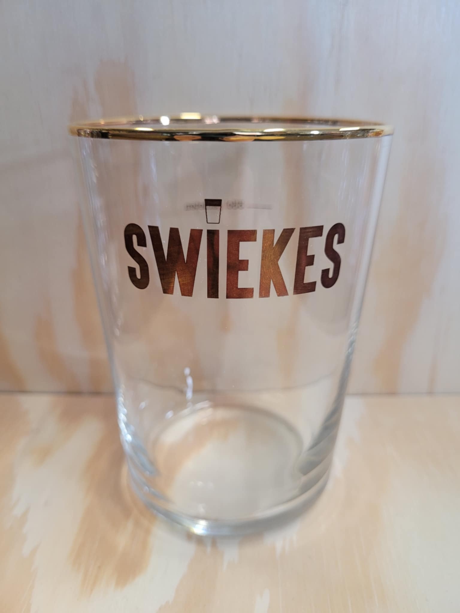 SWIEKES TRIPPPEL GLAS