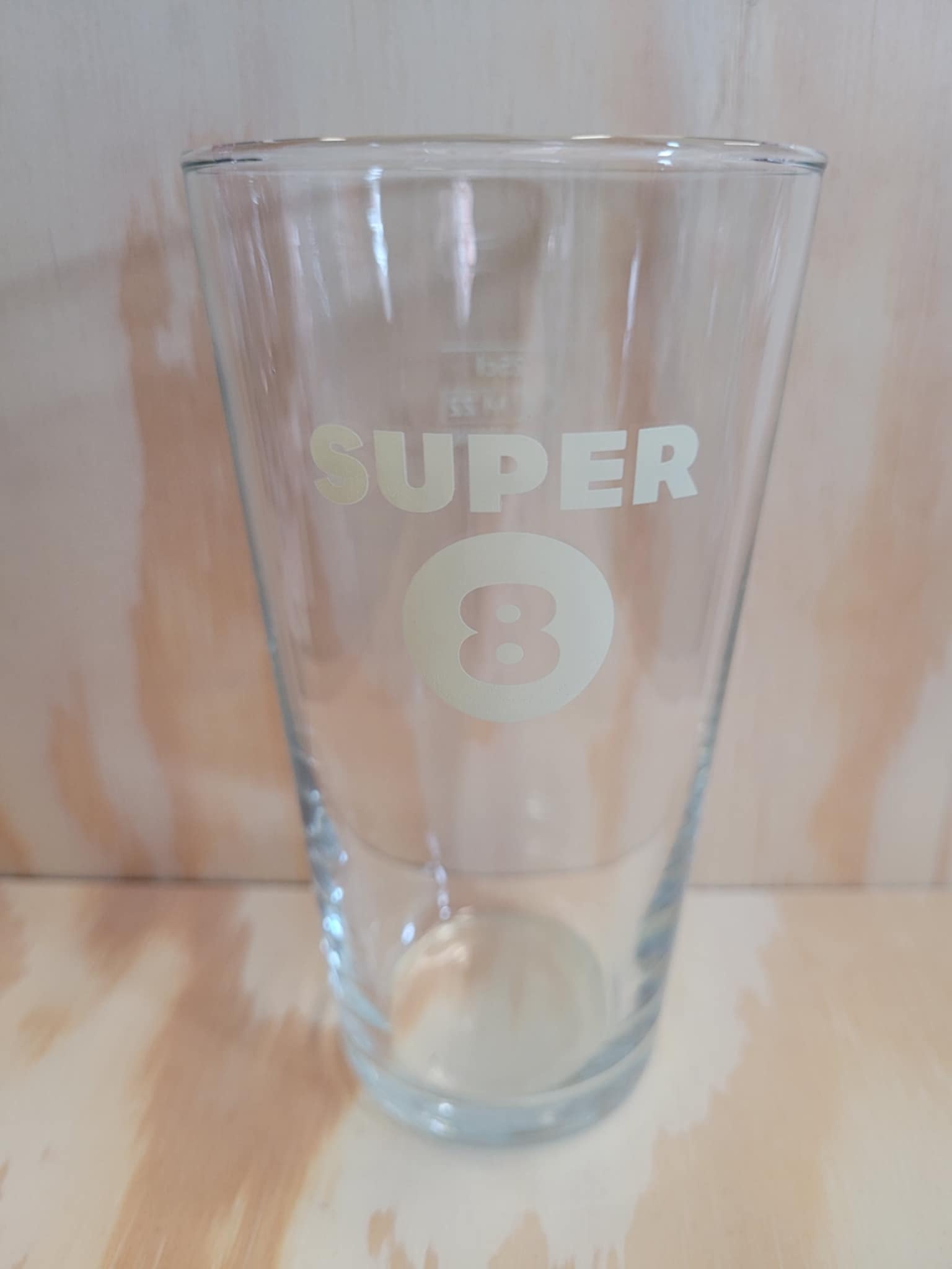 SUPER 8 GLASS BOERKE
