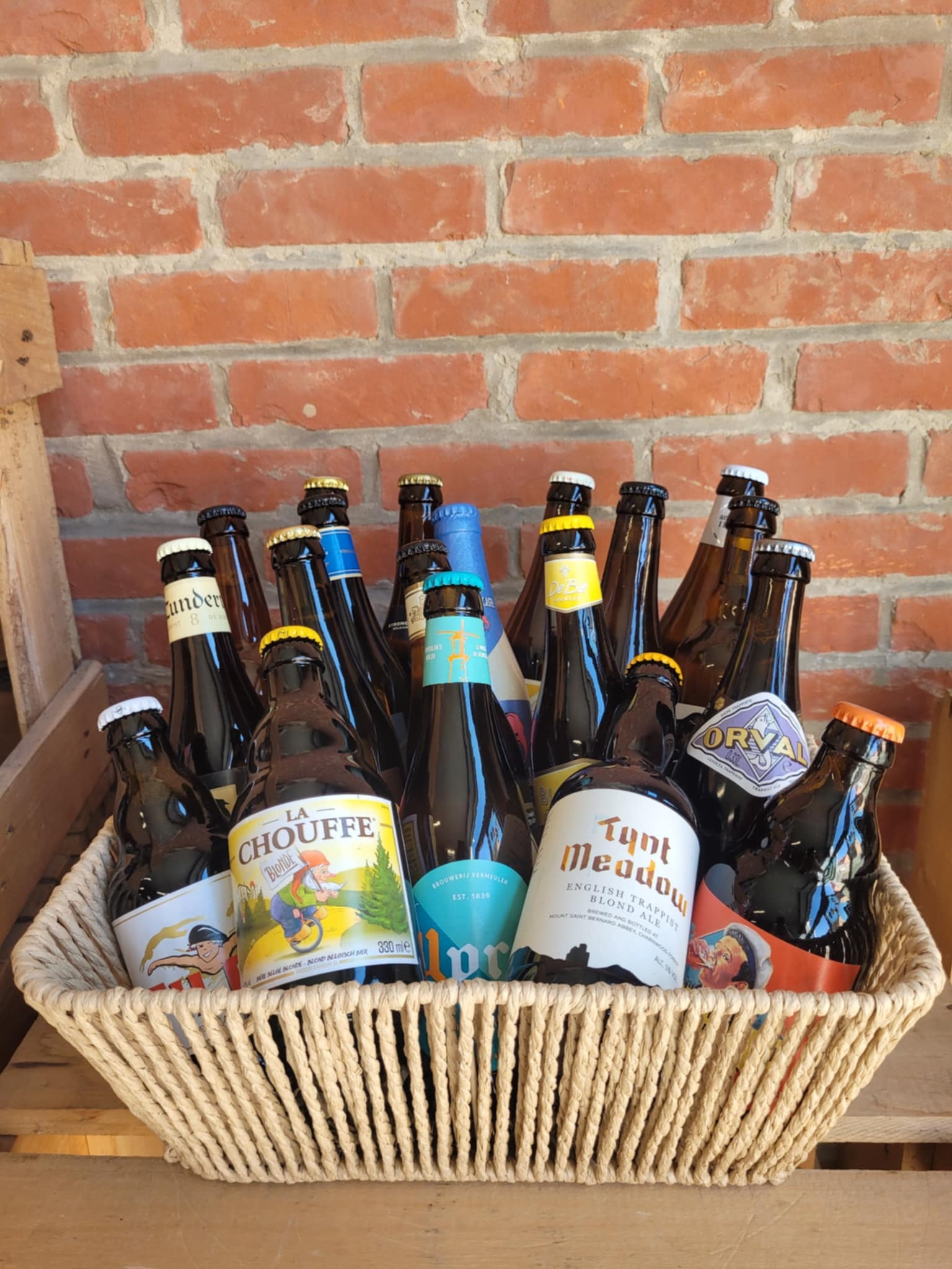 BASKET SQUARE M BLONDE BEERS