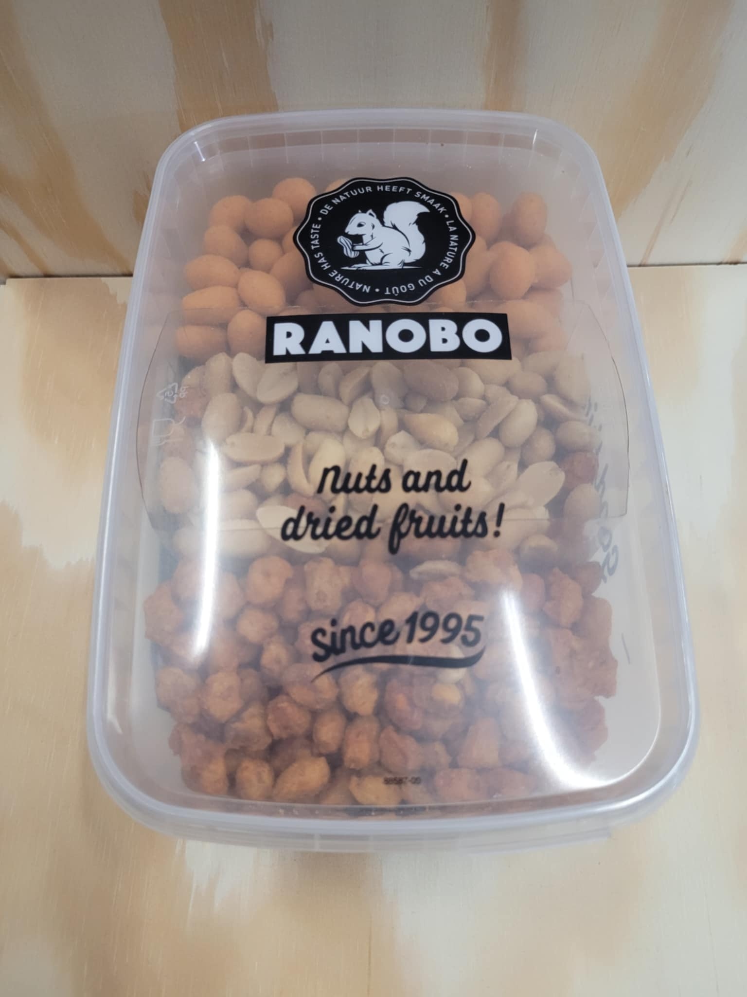 APERITIEFDOOSJE KATJANG