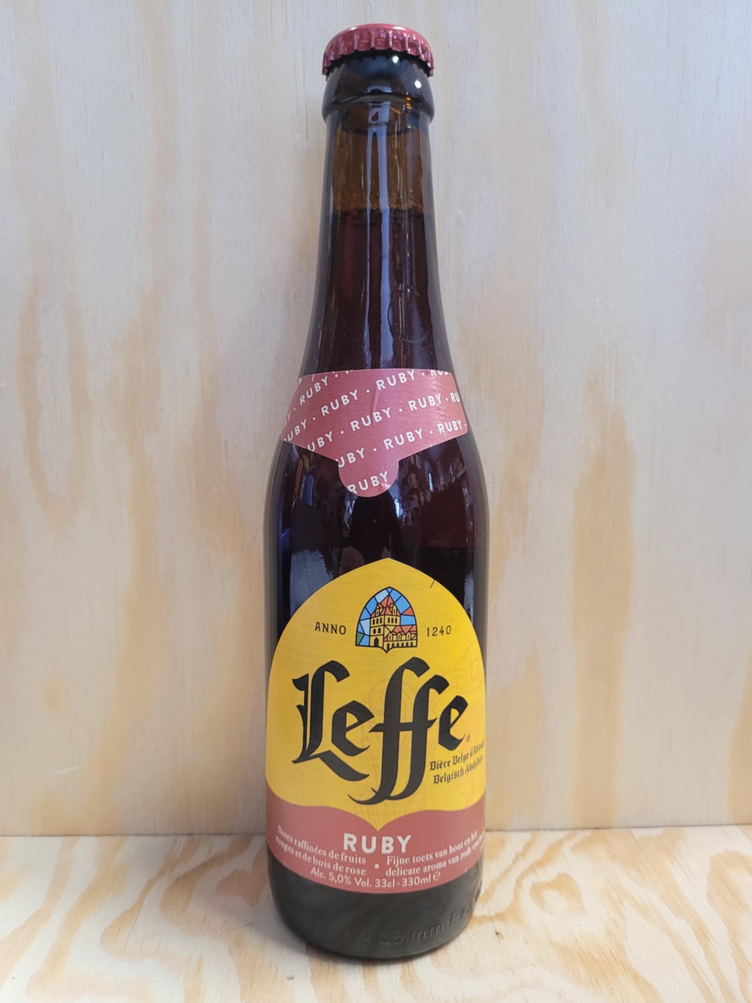 LEFFE RUBY 33 CL