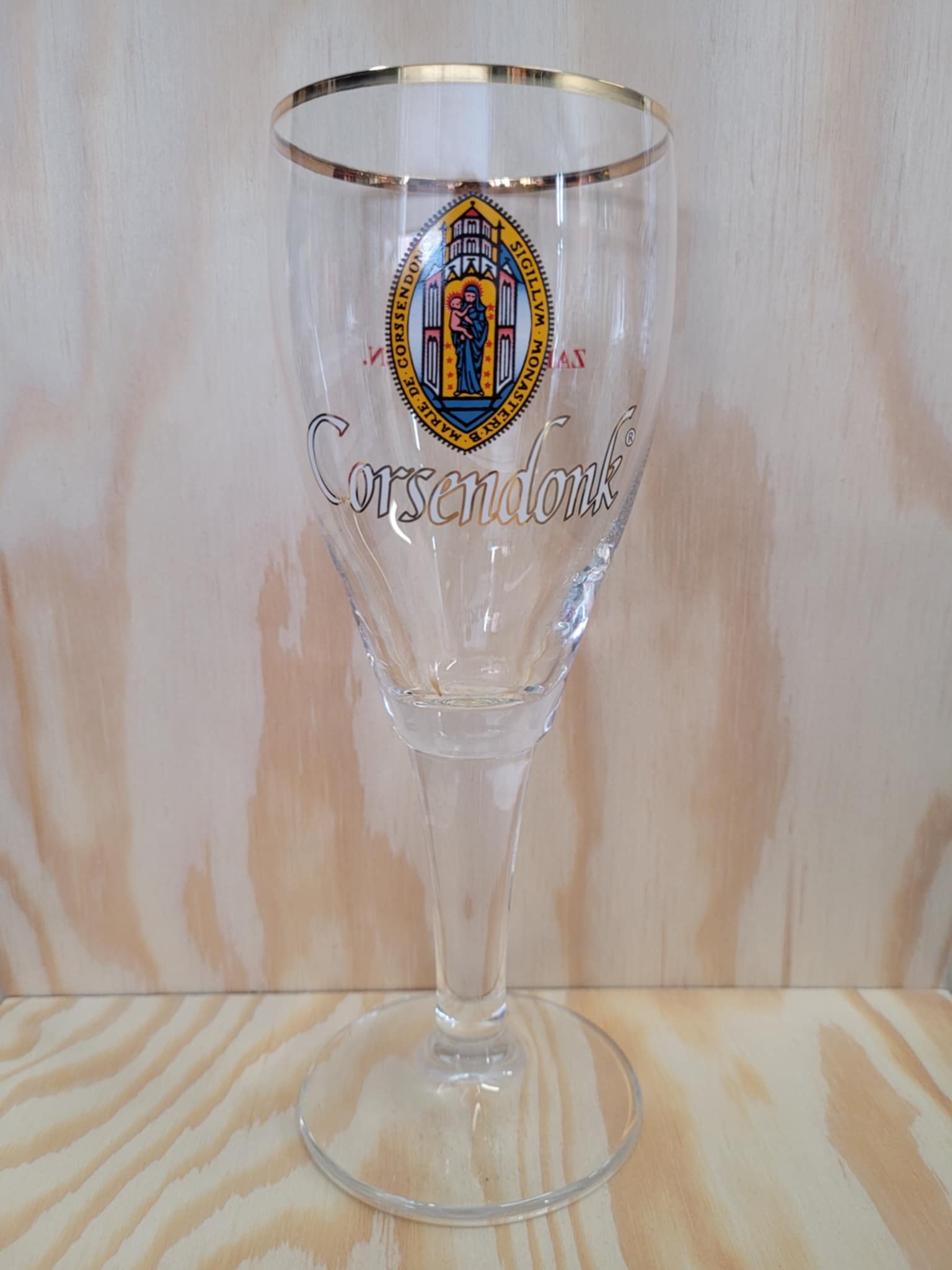 CORSENDONK GLASS