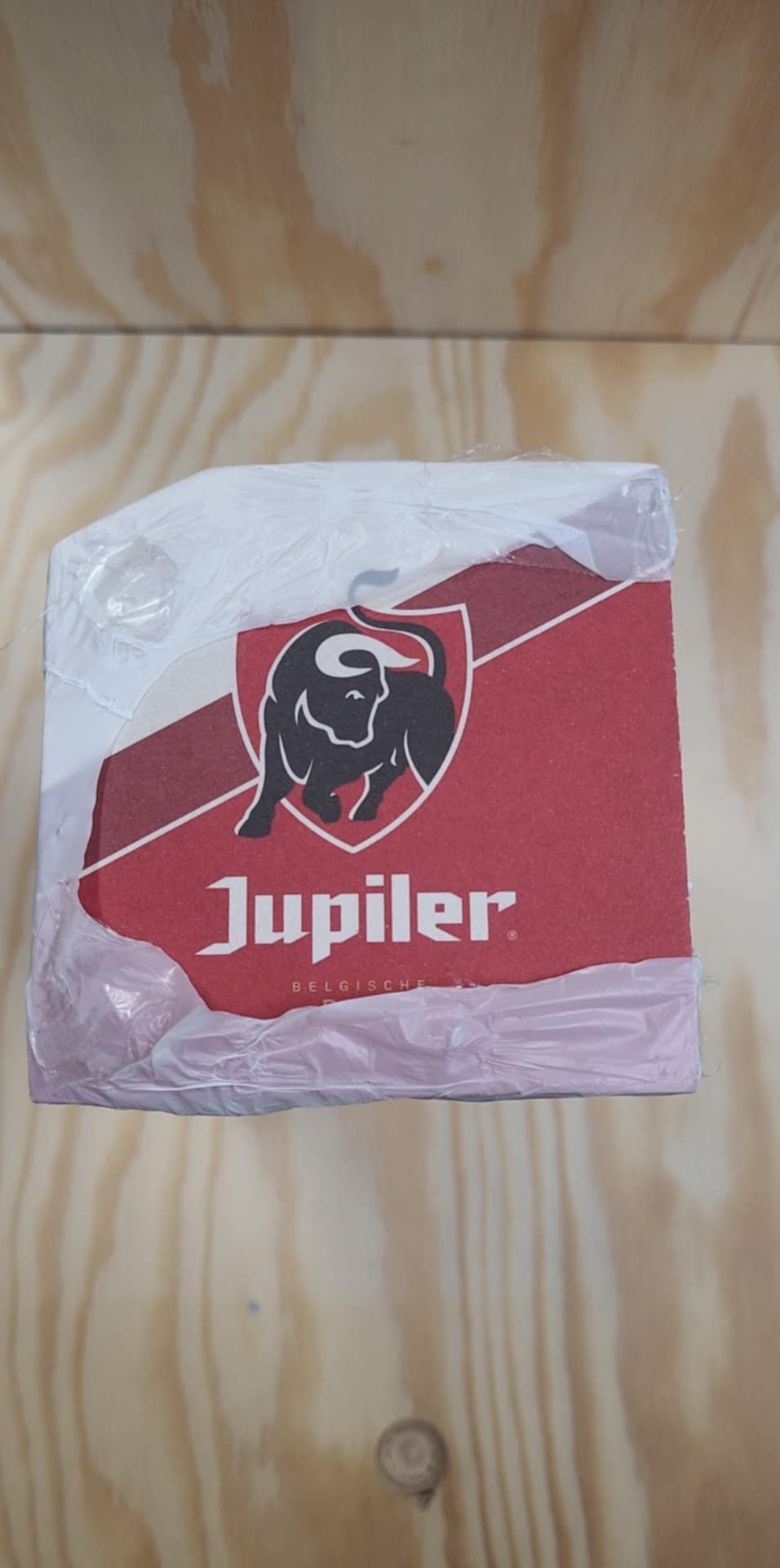 BEER MATS  JUPILER
