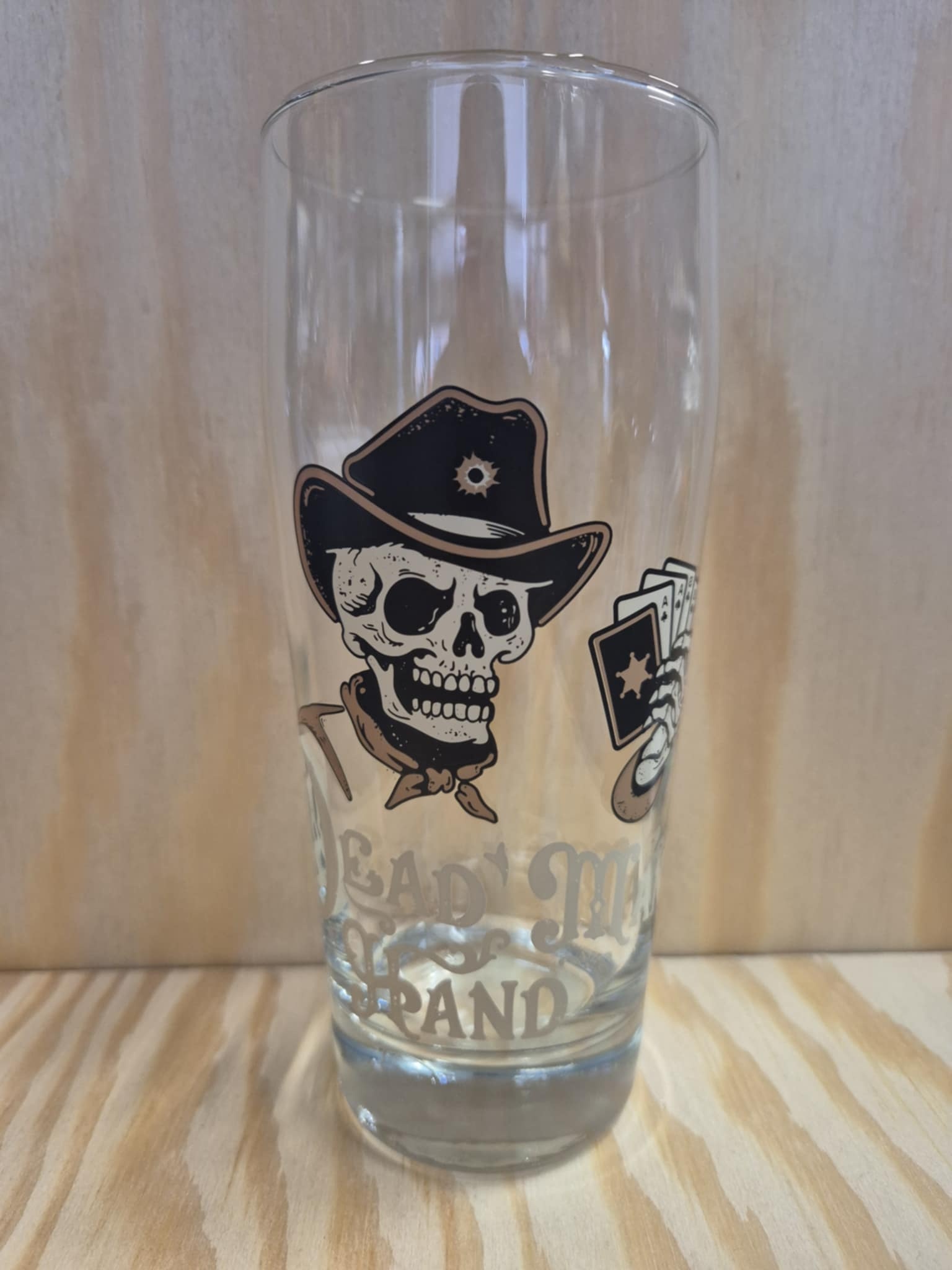 DEAD MAN'S HAND GLAS