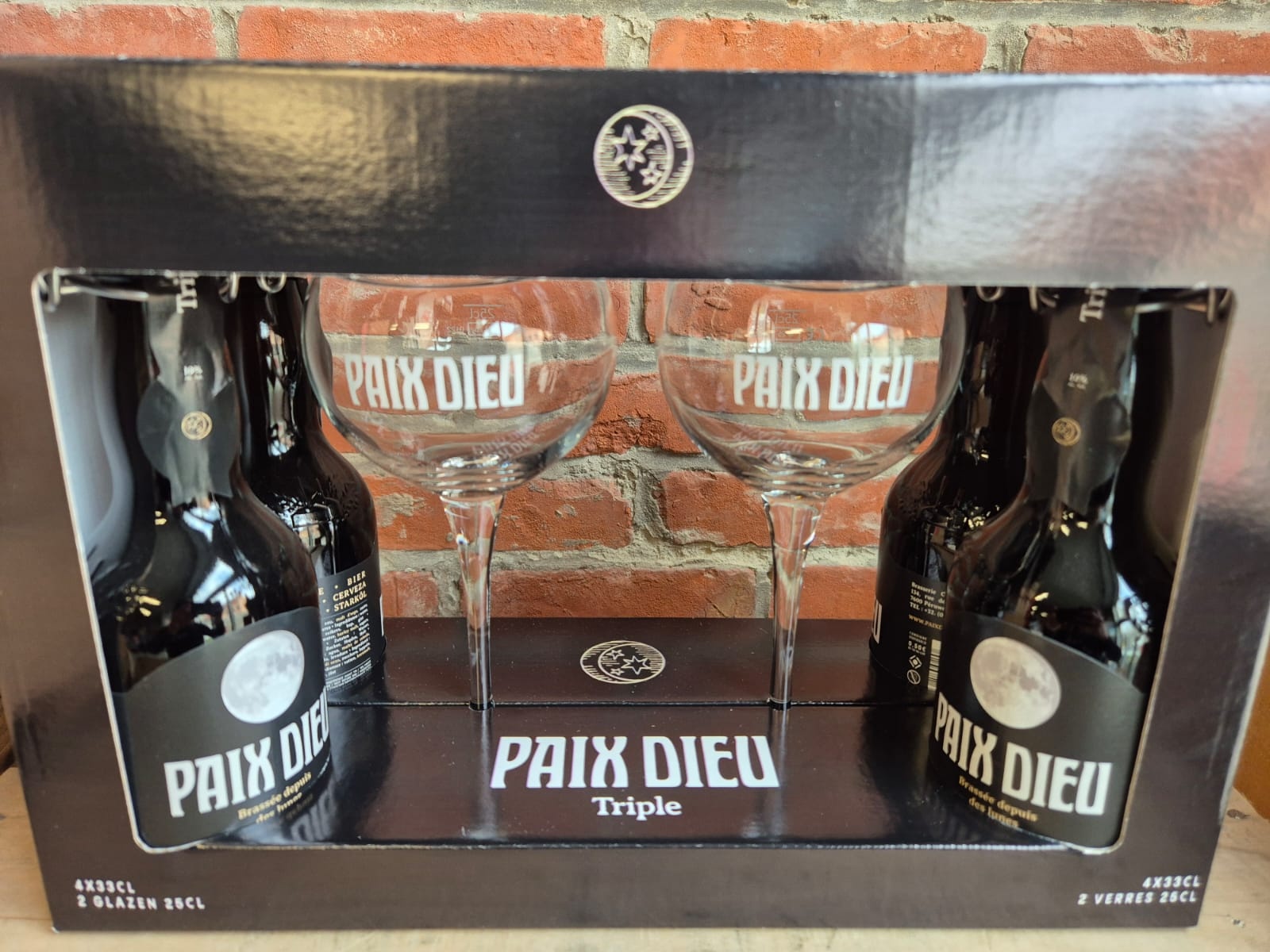 PAIX DIEU KOFFER 4X33CL + 2GLAZEN