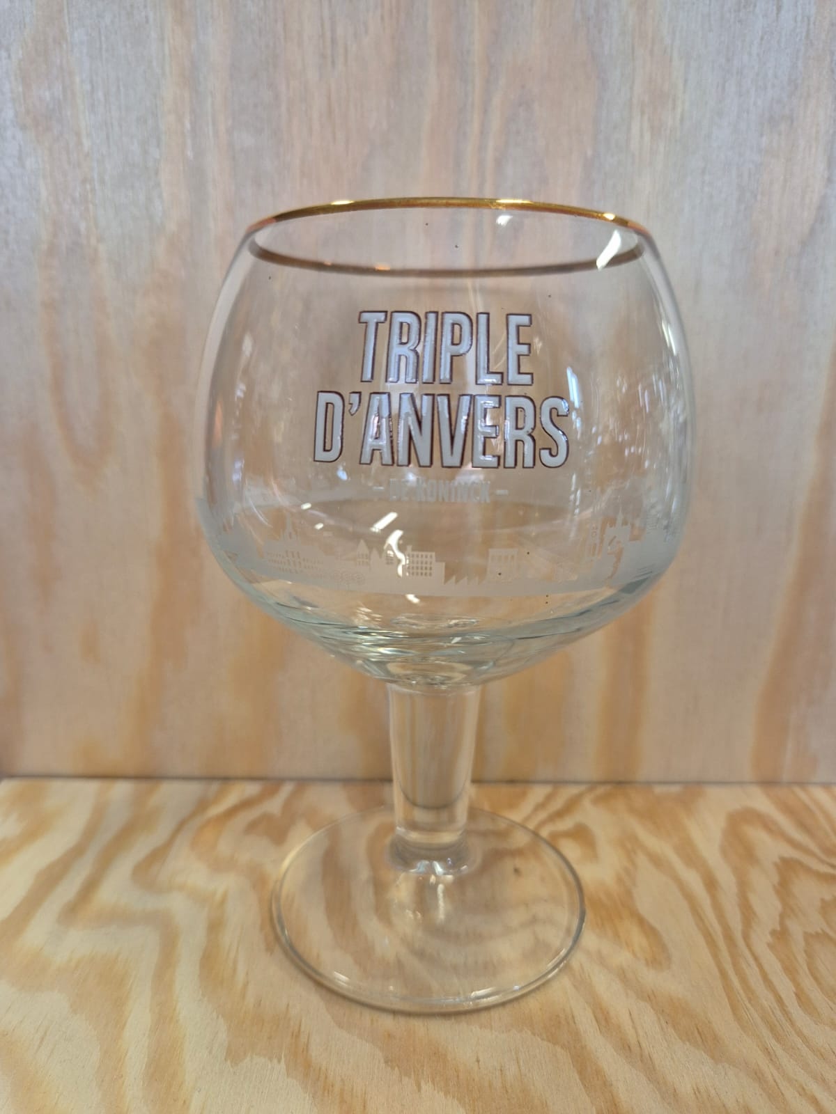 TRIPLE D'ANVERS GLASS