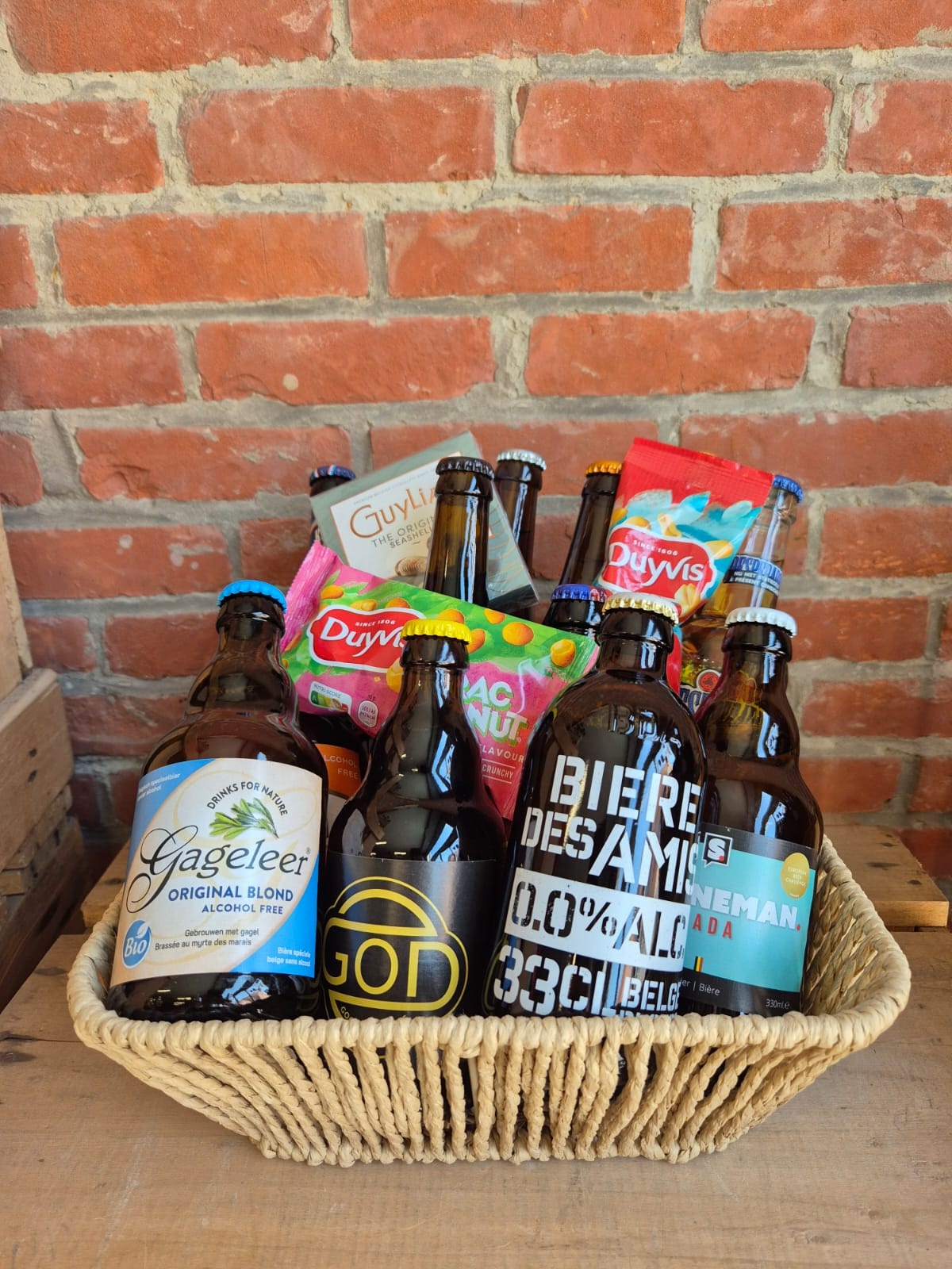 BASKET OF SPECIAL NON-ALCOHOL BEERS