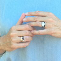 Ring met Roos – Frost Bite - Zwart-wit - Acryl