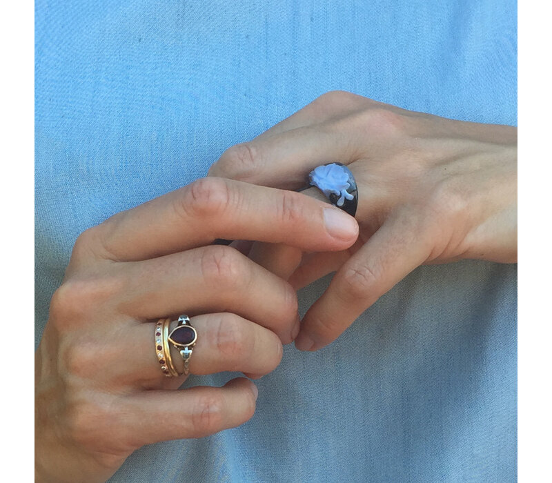 Ring met Roos - Midnight Blue - Zwart-Blauw- Acryl