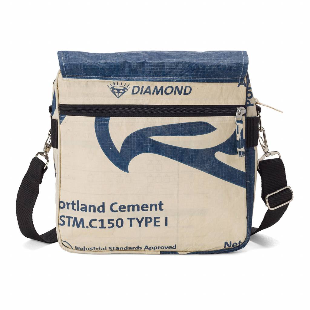 Used2b Urban messenger M upcycled cement bags Diamond