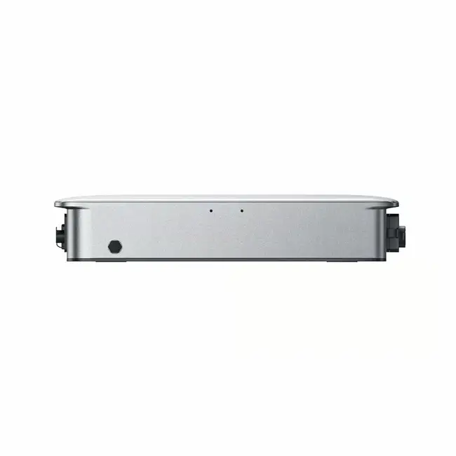 Zendure SolarFlow 2400 AC inverter