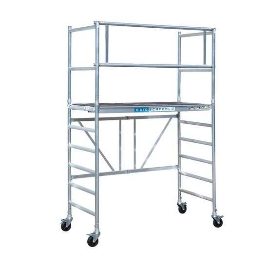 Euroscaffold Kamersteiger 90x190 4m werkhoogte + platform 30 cm + uitbreiding A