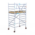 Euroscaffold Rolsteiger Euroscaffold Basic 135x190 4,2m werkhoogte tegen de gevel