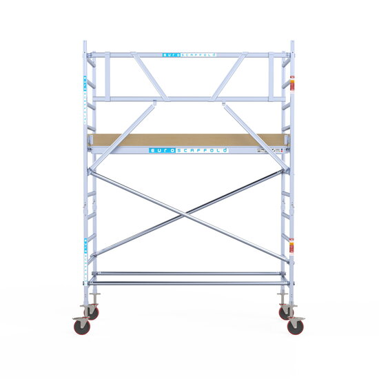 Euroscaffold Rolsteiger Euroscaffold Basic 90x250 4,2m werkhoogte tegen de gevel