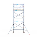 Euroscaffold Rolsteiger Euroscaffold Basic 75x190 6,2m werkhoogte carbon vloer tegen de gevel