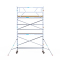 Euroscaffold Rolsteiger Euroscaffold Basic 75x305 6,2m werkhoogte carbon vloer tegen de gevel