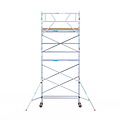 Euroscaffold Rolsteiger Euroscaffold Basic 75x250 7,2m werkhoogte carbon vloer tegen de gevel