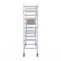 Euroscaffold Rolsteiger Euroscaffold Basic 90x305 4,2m werkhoogte carbon vloer tegen de gevel