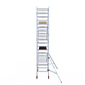 Euroscaffold Rolsteiger Euroscaffold Basic 90x190 6,2m werkhoogte carbon vloer tegen de gevel