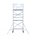 Euroscaffold Rolsteiger Euroscaffold Basic 90x190 6,2m werkhoogte carbon vloer tegen de gevel