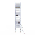 Euroscaffold Rolsteiger Euroscaffold Basic 135x250 8,2m werkhoogte carbon vloer tegen de gevel