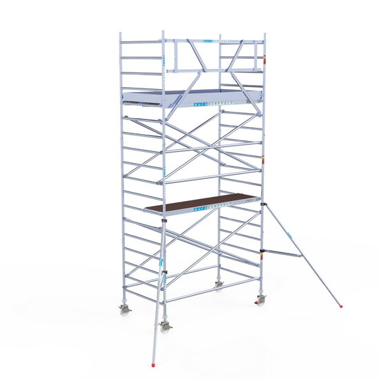 Euroscaffold Rolsteiger Euroscaffold Original 135x250 6,2m werkhoogte carbon vloer tegen de gevel