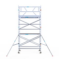 Euroscaffold Rolsteiger Euroscaffold Original 135x250 6,2m werkhoogte carbon vloer tegen de gevel
