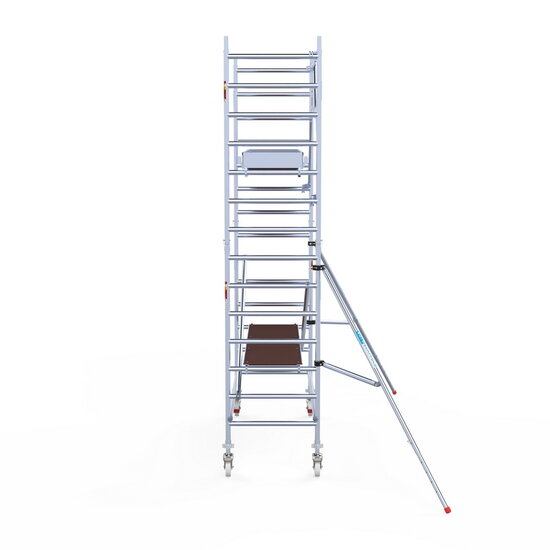 Euroscaffold Rolsteiger Euroscaffold Original 90x250 5,2m werkhoogte carbon vloer tegen de gevel