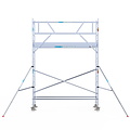 Euroscaffold Rolsteiger Euroscaffold Original 75x305 5,2m werkhoogte tegen de gevel