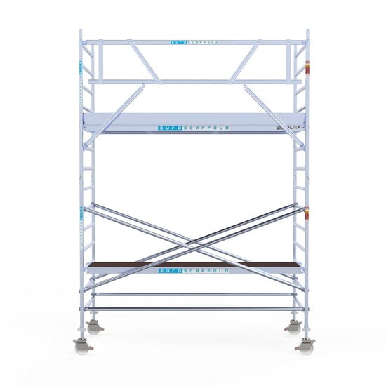 Euroscaffold Rolsteiger Euroscaffold Original 135x305 5,2m werkhoogte tegen de gevel