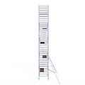 Euroscaffold Rolsteiger Euroscaffold Original 135x190 11,2m werkhoogte carbon vloer tegen de gevel