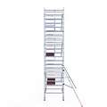 Euroscaffold Rolsteiger Euroscaffold Professional 135x190 7,2m werkhoogte tegen de gevel