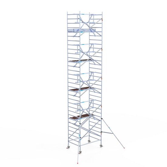 Euroscaffold Rolsteiger Euroscaffold Professional 135x190 10,2m werkhoogte tegen de gevel