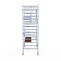 Euroscaffold Rolsteiger Euroscaffold Professional 135x250 5,2m werkhoogte tegen de gevel