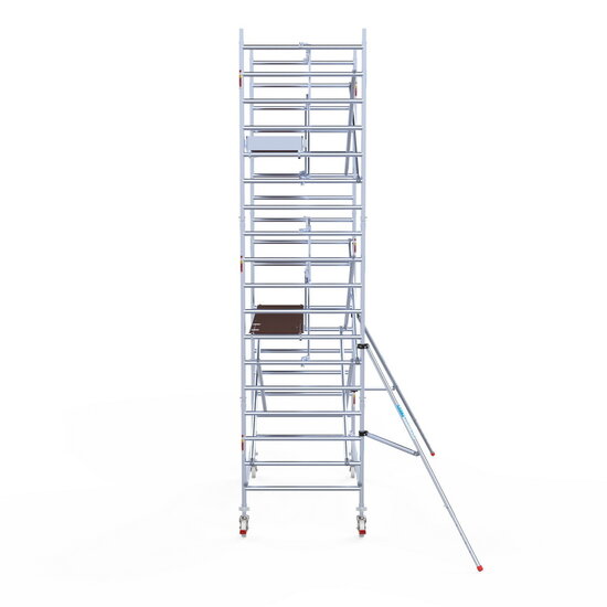 Euroscaffold Rolsteiger Euroscaffold Professional 135x250 6,2m werkhoogte tegen de gevel