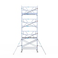 Euroscaffold Rolsteiger Euroscaffold Professional 135x250 8,2m werkhoogte tegen de gevel