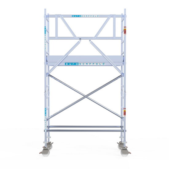 Euroscaffold Rolsteiger Euroscaffold Professional 75x190 4,2m werkhoogte tegen de gevel