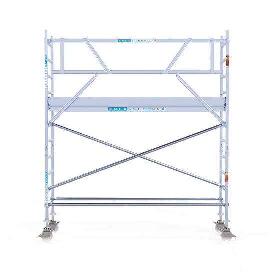 Euroscaffold Rolsteiger Euroscaffold Professional 75x305 4,2m werkhoogte tegen de gevel