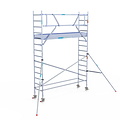 Euroscaffold Rolsteiger Euroscaffold Professional 75x305 5,2m werkhoogte tegen de gevel
