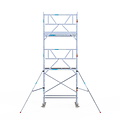 Euroscaffold Rolsteiger Euroscaffold Professional 75x190 6,2m werkhoogte carbon vloer tegen de gevel